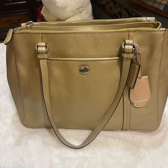 Coach Handbags - Coach Bag Satchel